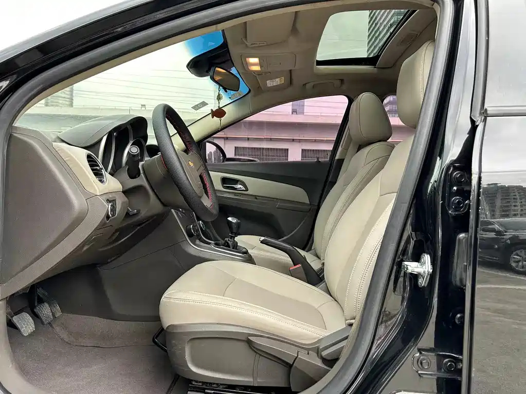 CHEVROLET CRUZE 2016