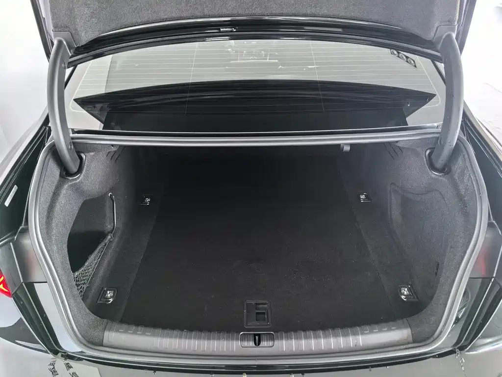 AUDI A6L 2022