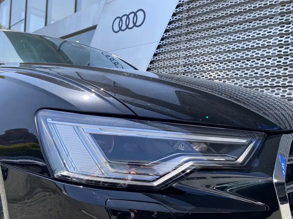 AUDI A6L 2023