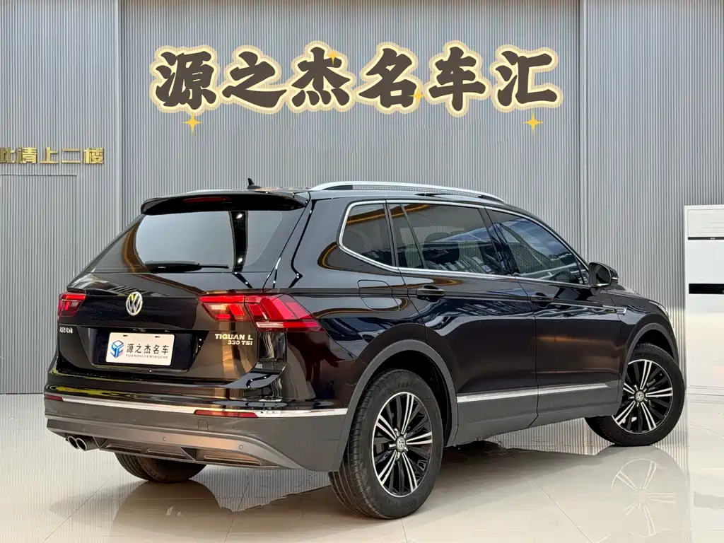 VOLKSWAGEN TIGUAN L 2021