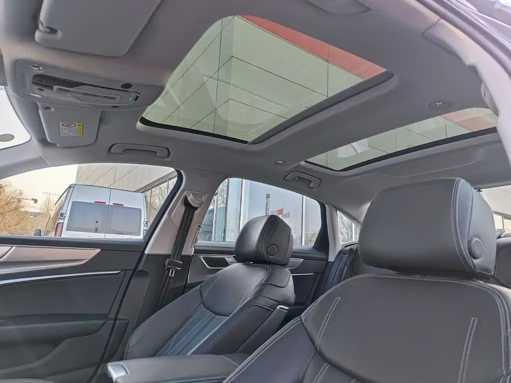 AUDI A6L 2023