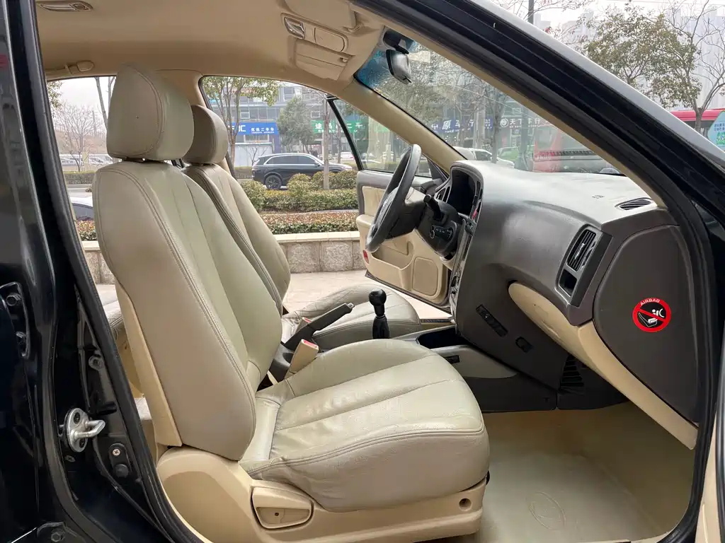 HYUNDAI ELANTRA 2009