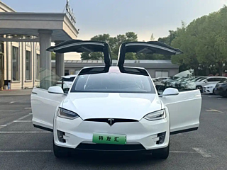 TESLA MODEL X  2016