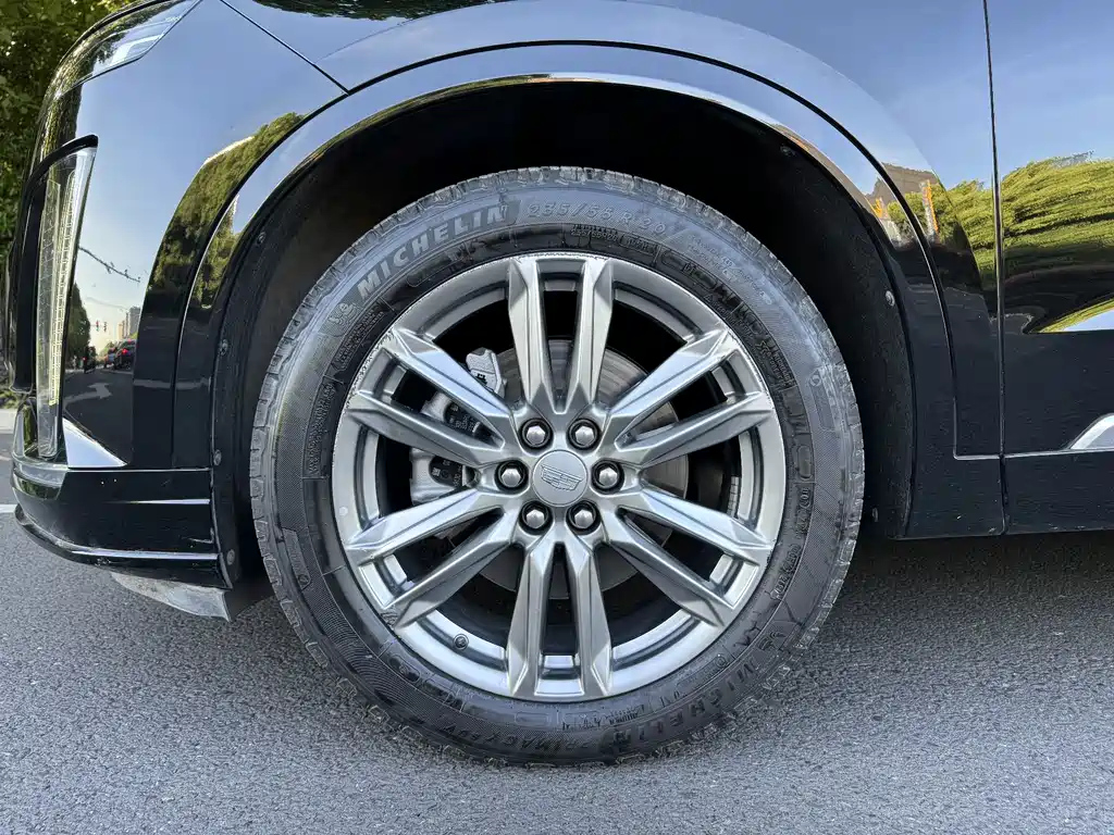 CADILLAC XT6 2021