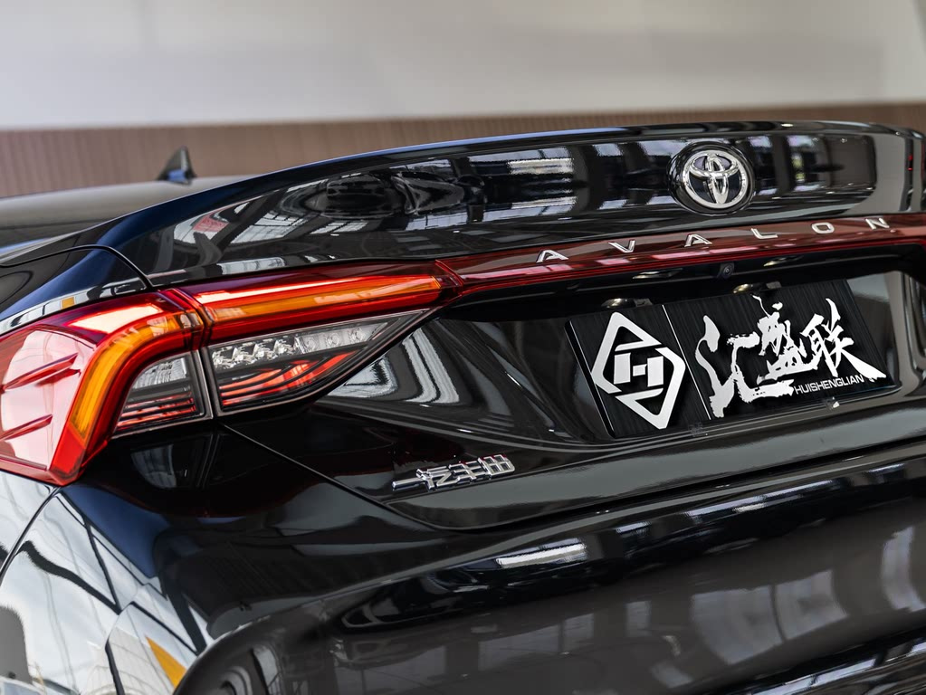 TOYOTA AVALON 2023