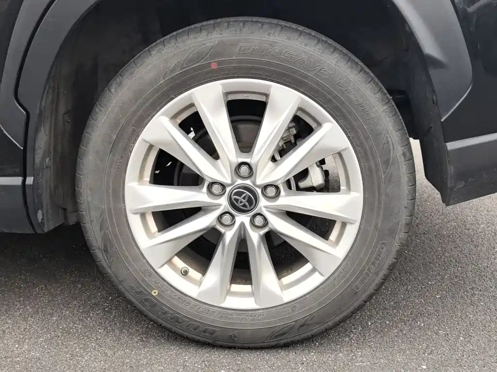 TOYOTA COROLLA CROSS 2023