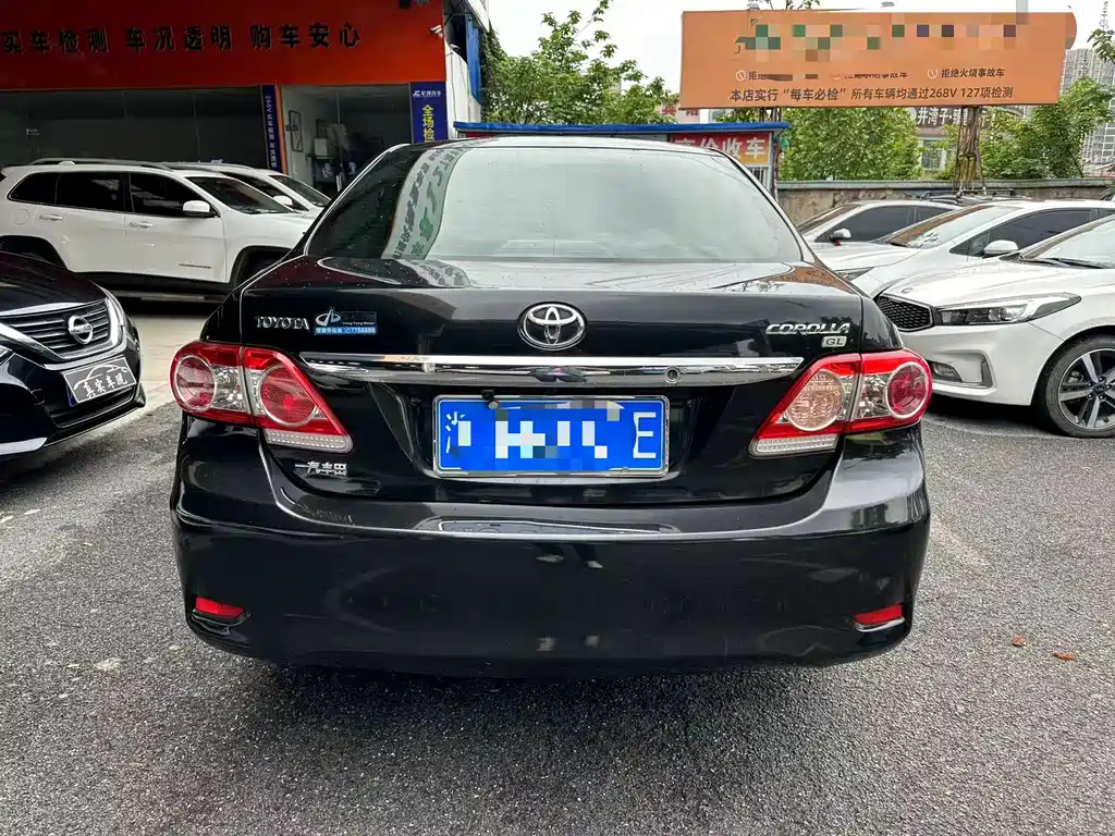 TOYOTA COROLLA 2014