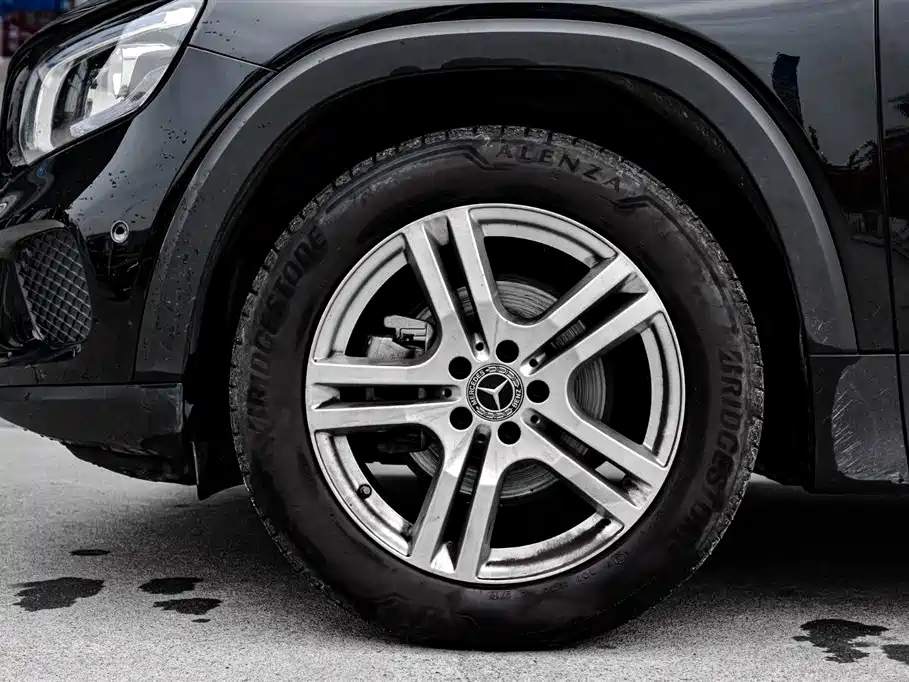 MERCEDES BENZ GLB 2020