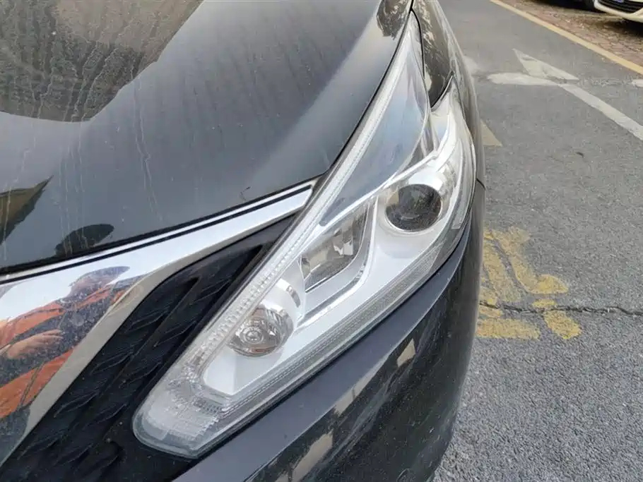 NISSAN MURANO 2017