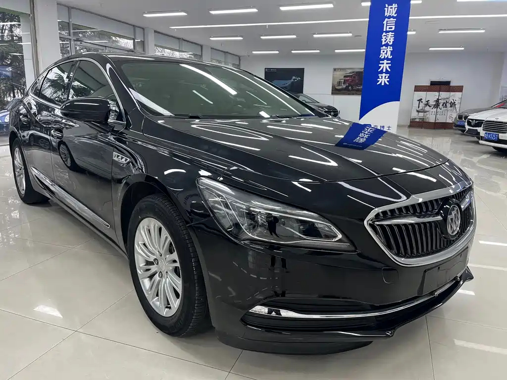 BUICK LACROSSE 2019