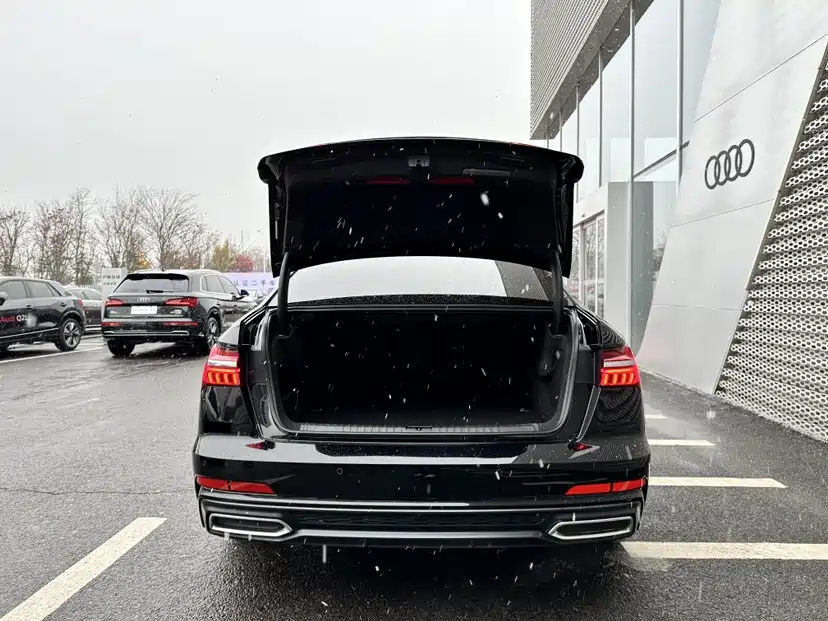 AUDI A6L 2022