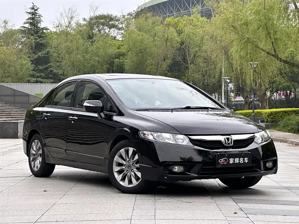 HONDA CIVIC 2011