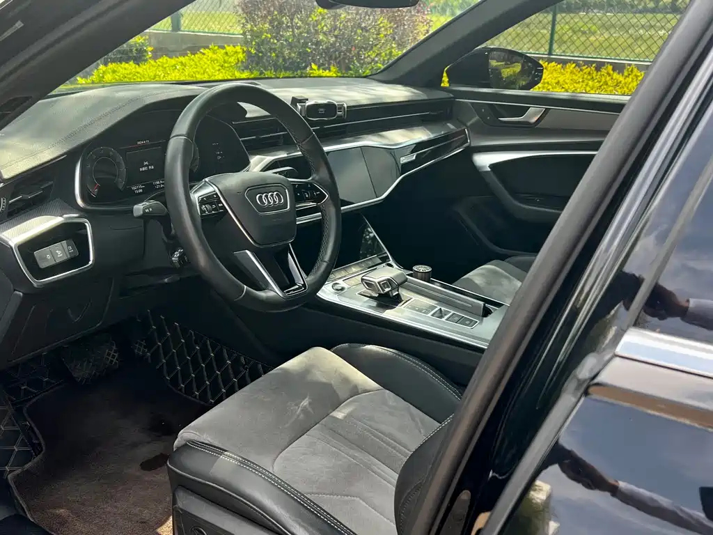 AUDI A6L 2021
