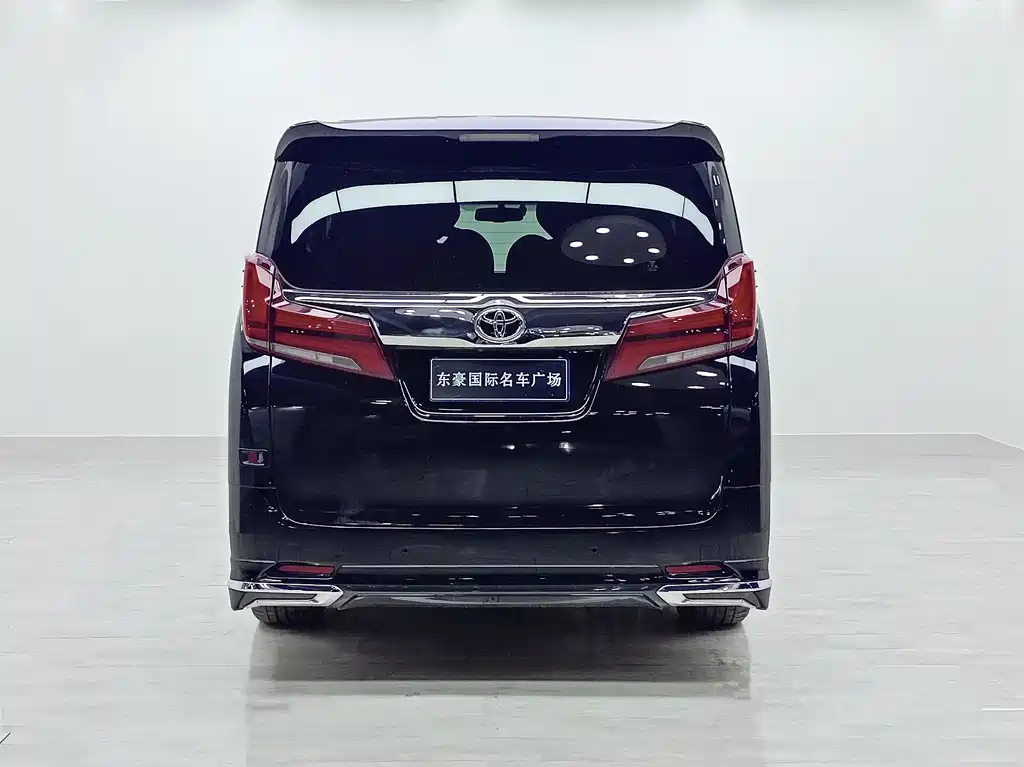TOYOTA ALPHARD 2019