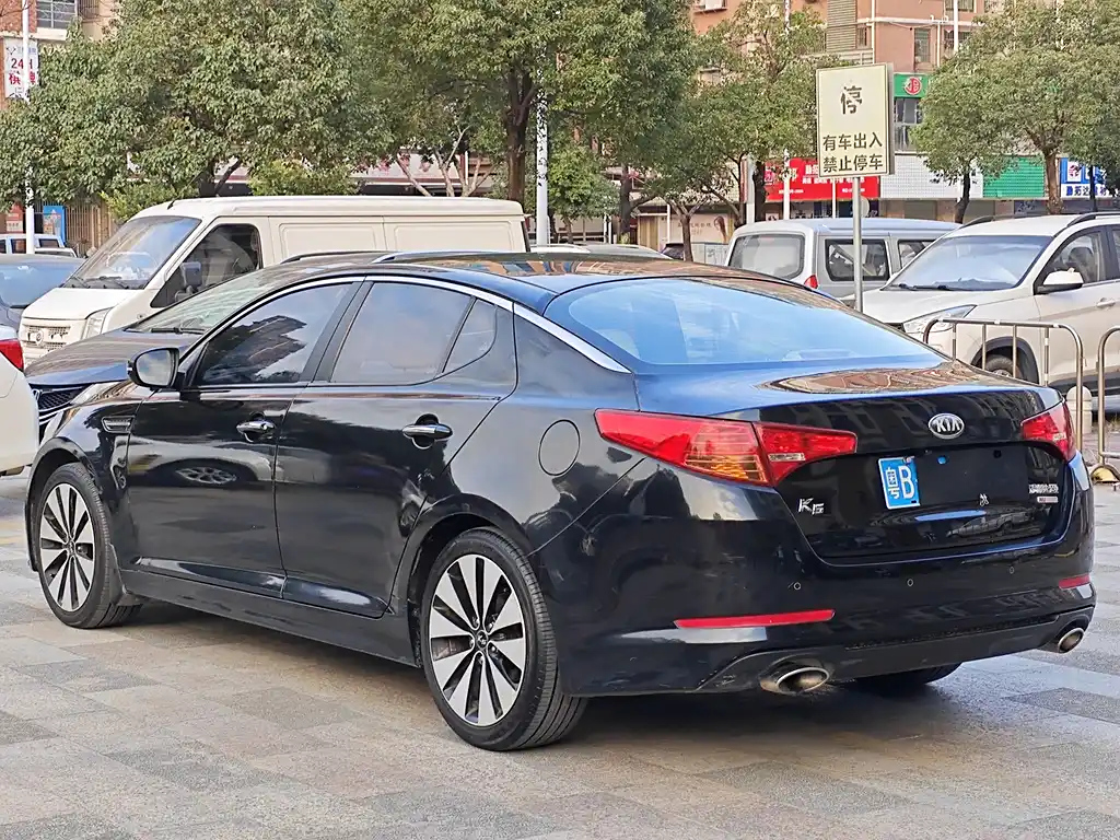 KIA K5 2014