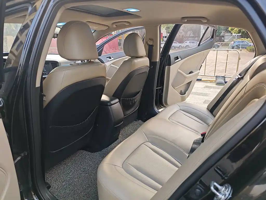 KIA K5 2014