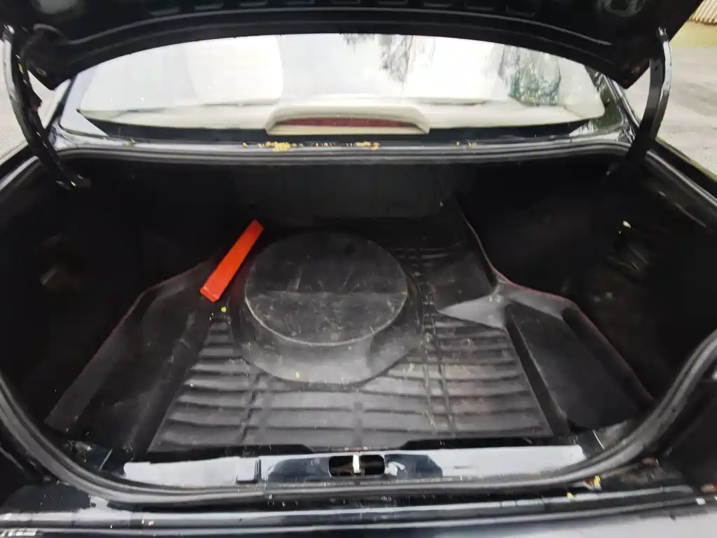 VOLKSWAGEN JETTA 2012