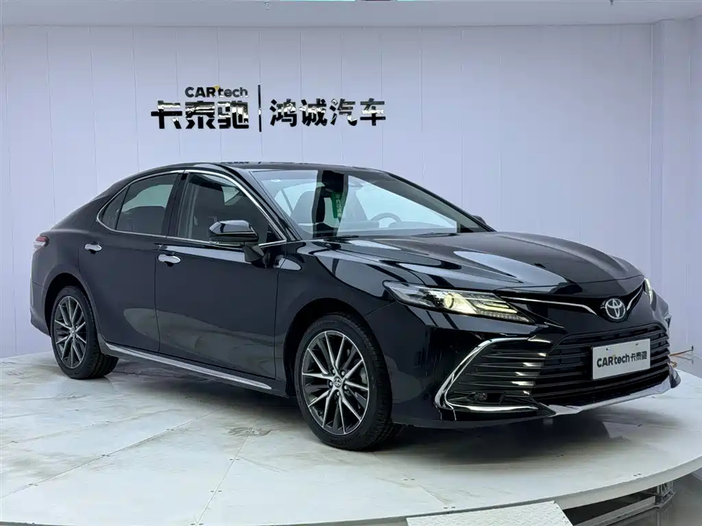 TOYOTA CAMRY 2023