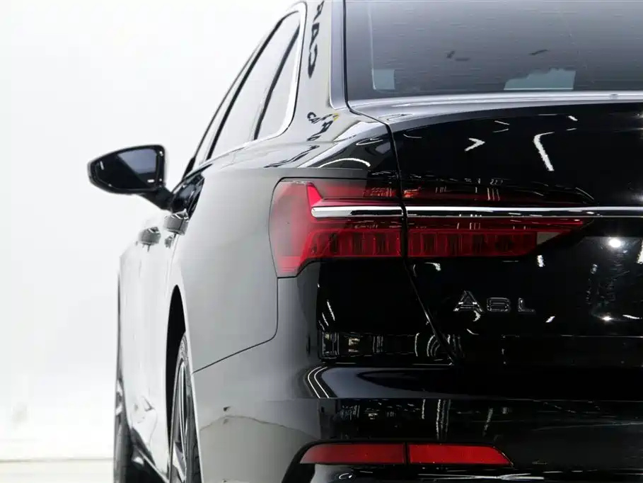 AUDI A6L 2023