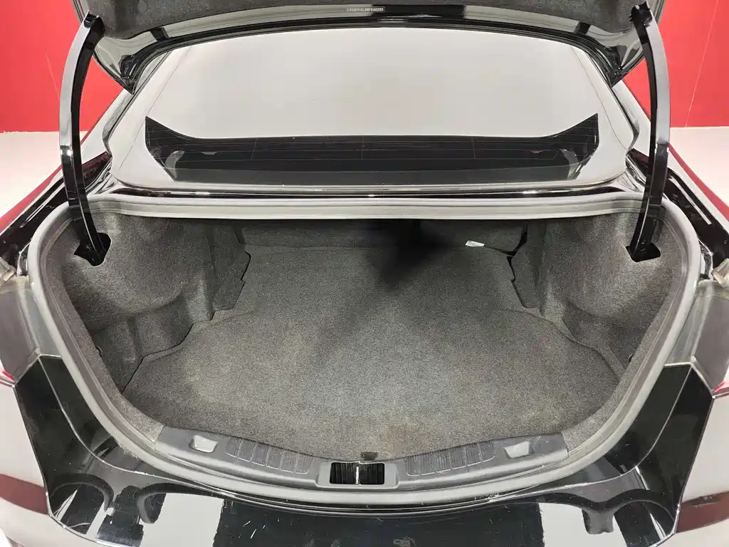 FORD MONDEO 2022
