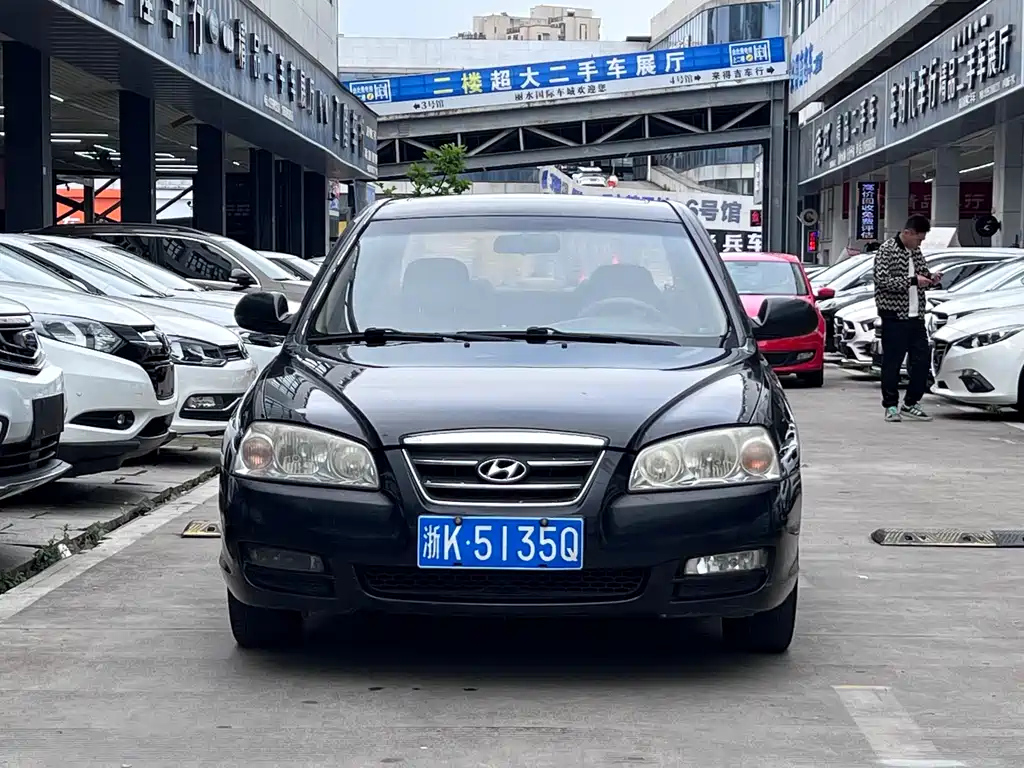 HYUNDAI ELANTRA 2010