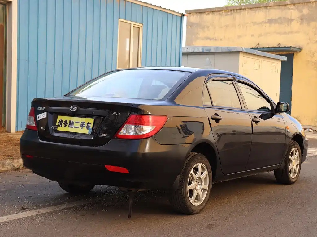 BYD F3 2013
