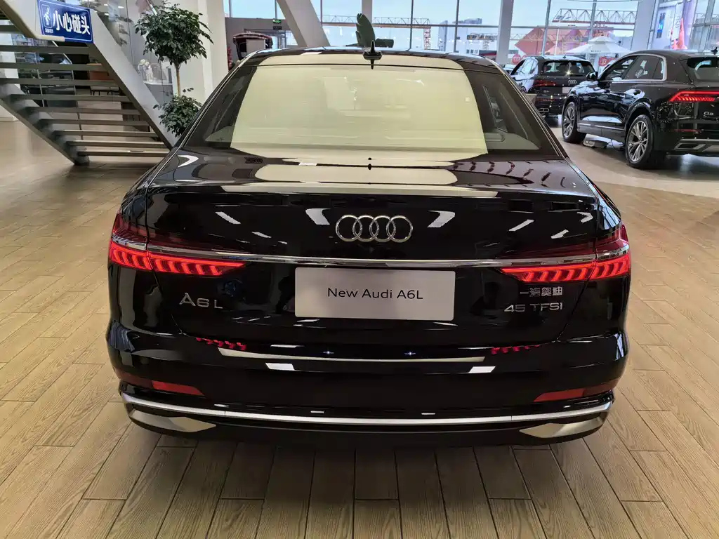 AUDI A6L 2024