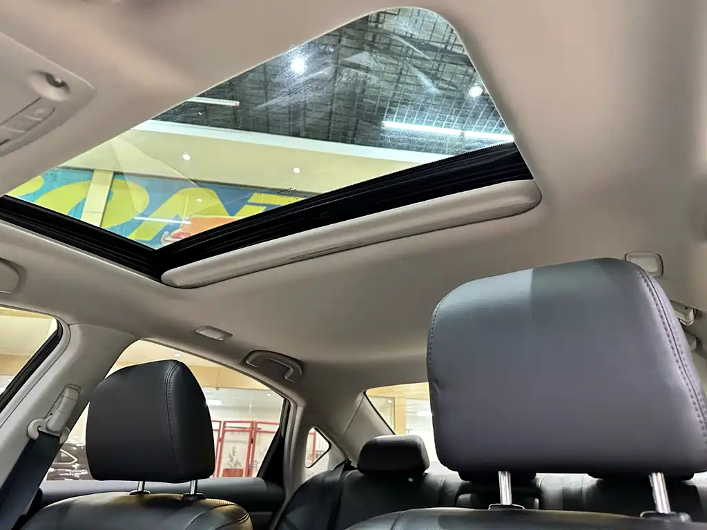 NISSAN TEANA 2018