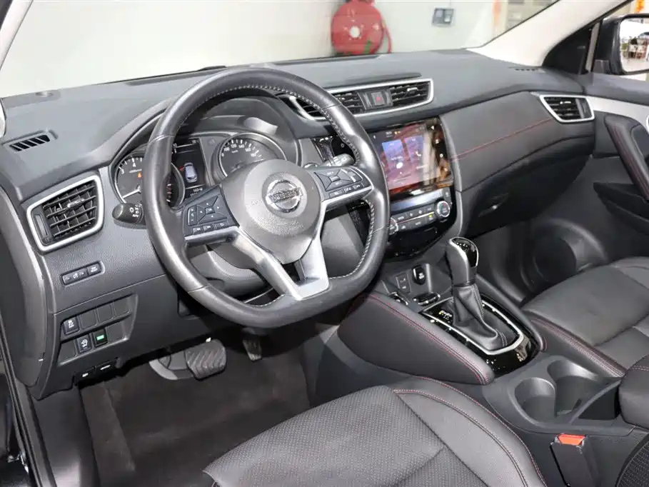 NISSAN QASHQAI 2022