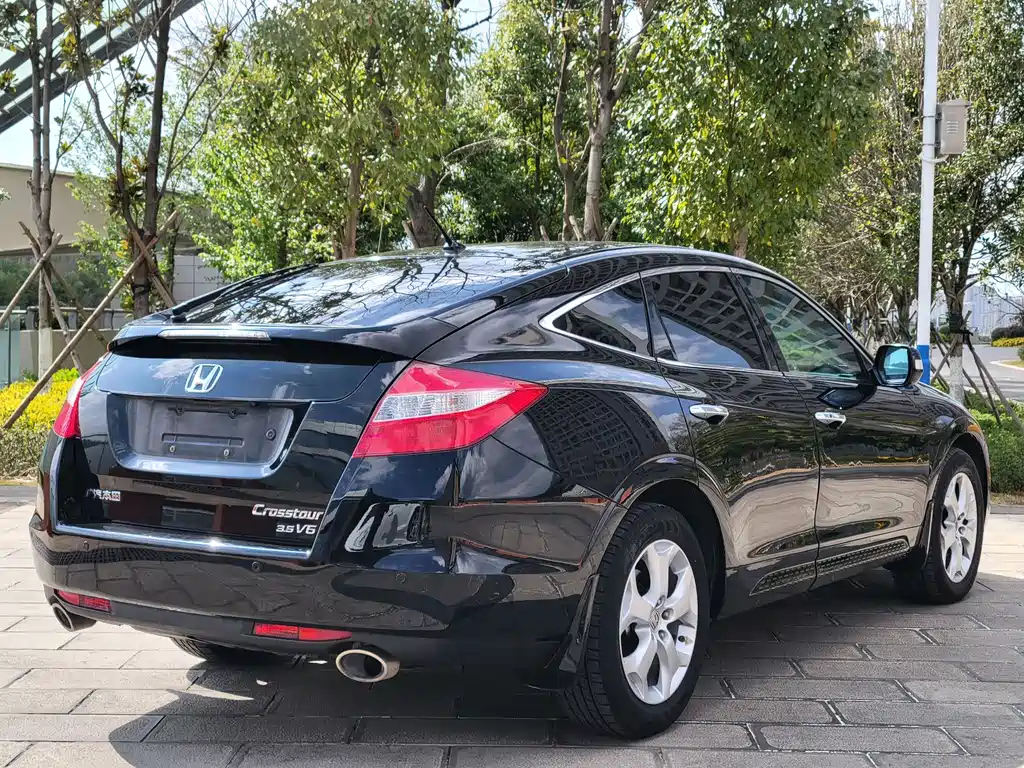 HONDA CROSSTOUR 2014
