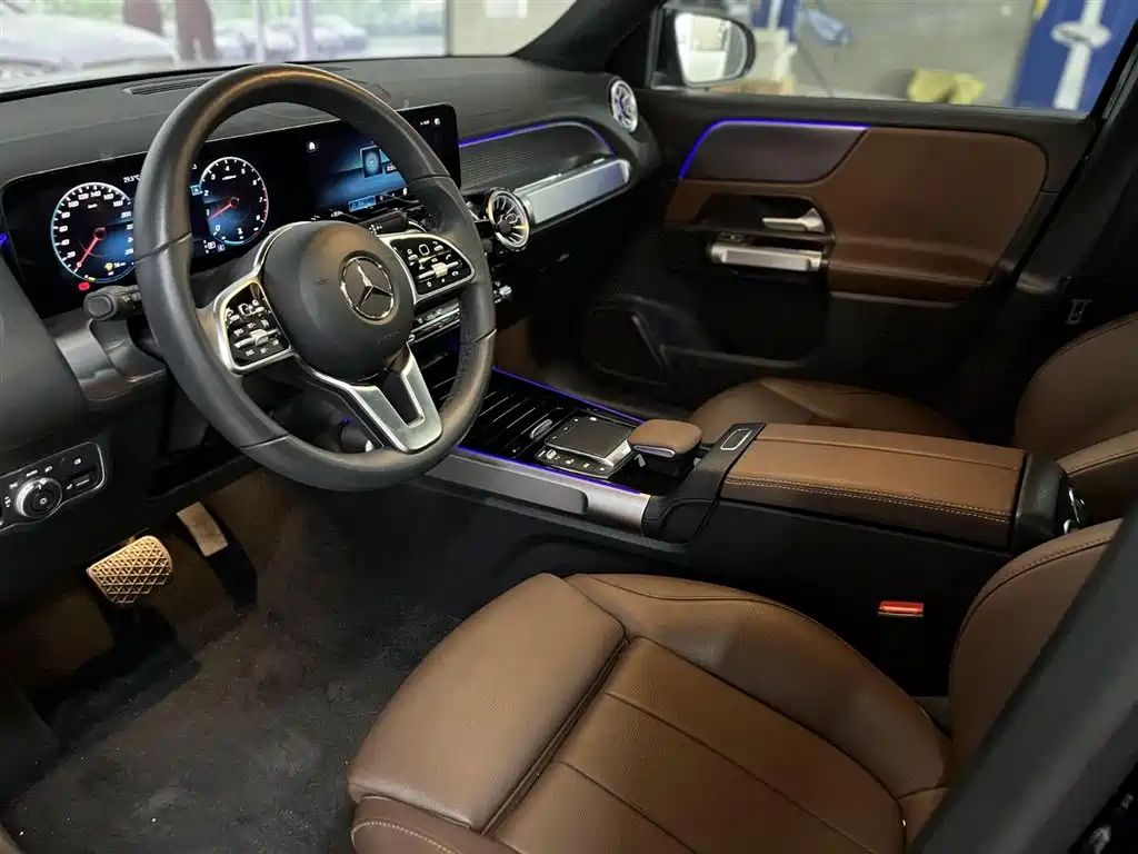 MERCEDES BENZ GLB 2022