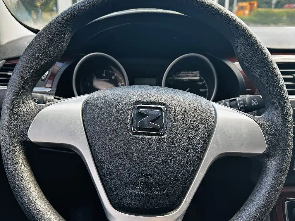ZOTYE T600 2015