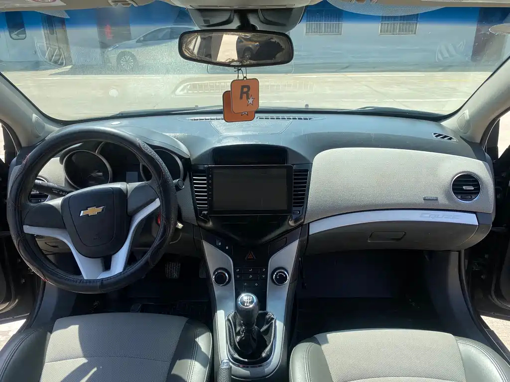 CHEVROLET CRUZE 2010