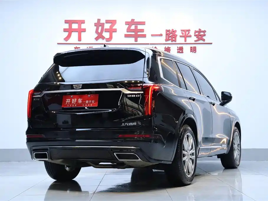 CADILLAC XT6 2021