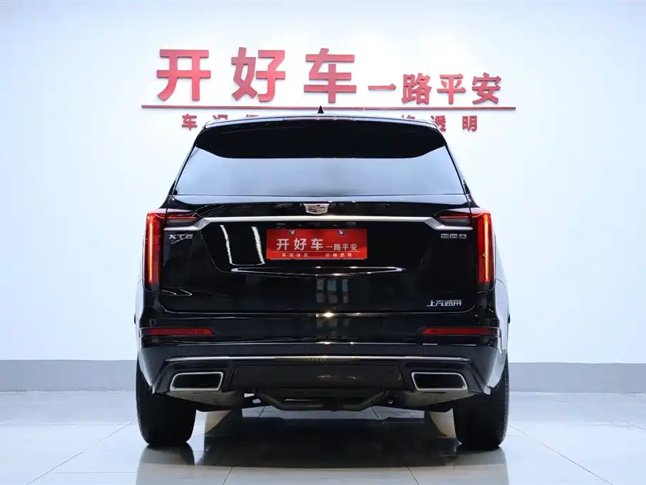 CADILLAC XT6 2021