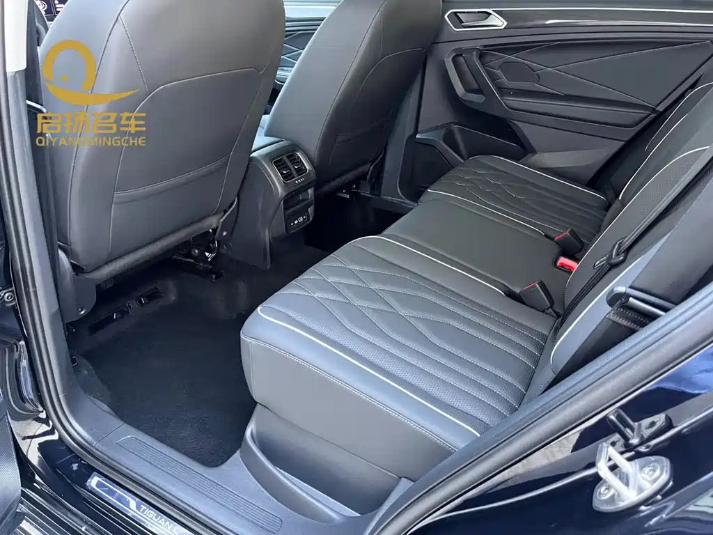 VOLKSWAGEN TIGUAN L 2022
