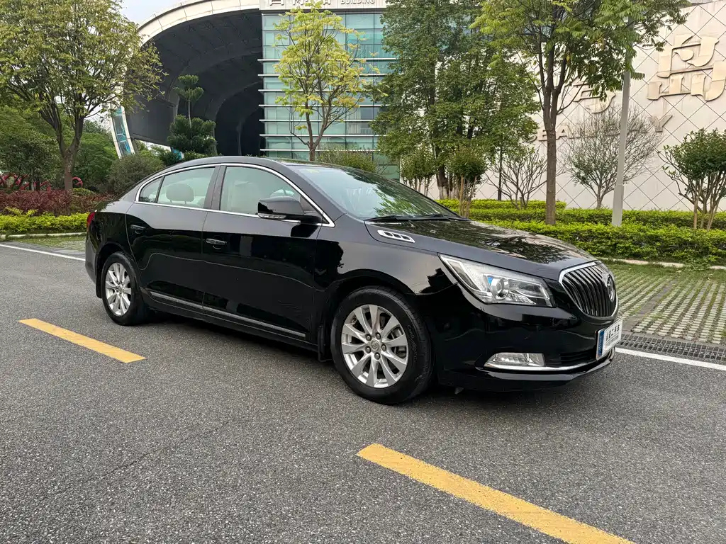 BUICK LACROSSE 2015