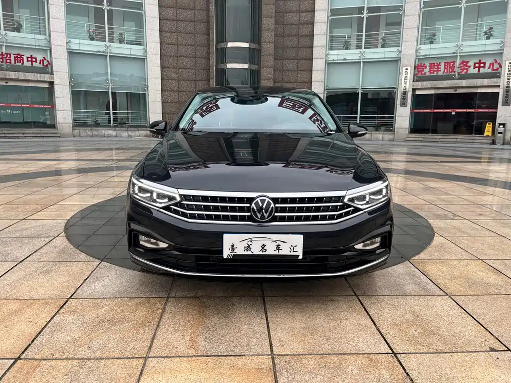 VOLKSWAGEN MAGOTAN 2024
