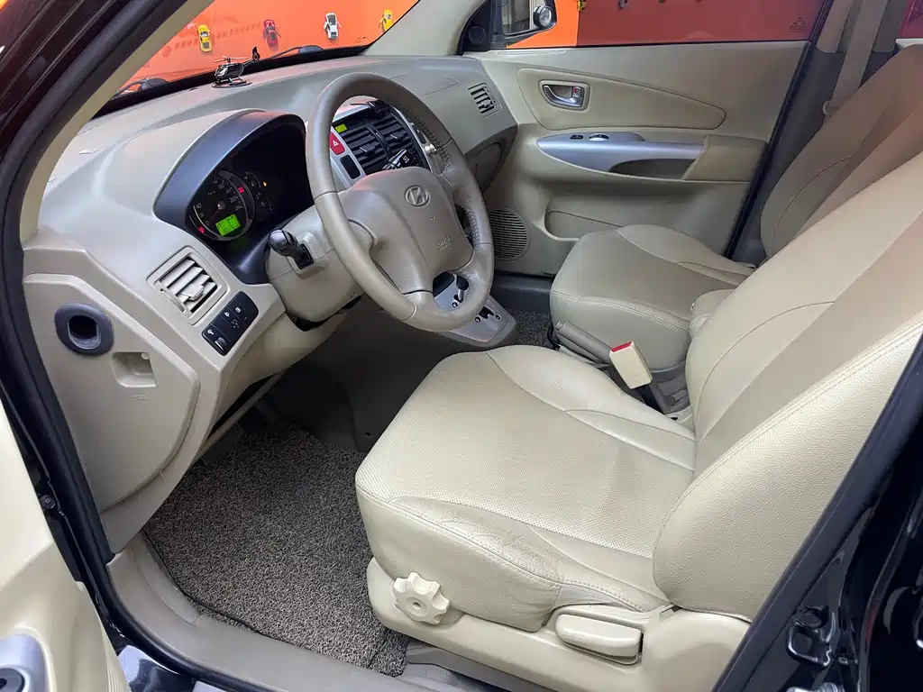 HYUNDAI TUCSON 2013