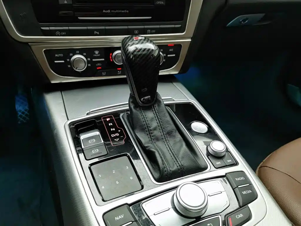 AUDI A6L 2018