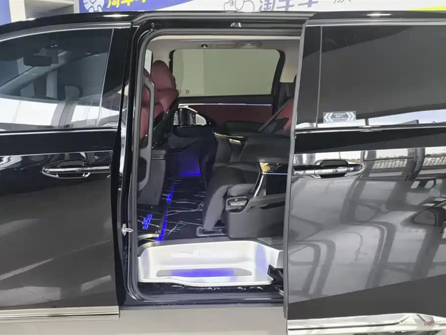 TRUMPCHI E9 2023