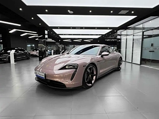 Заказать PORSCHE TAYCAN