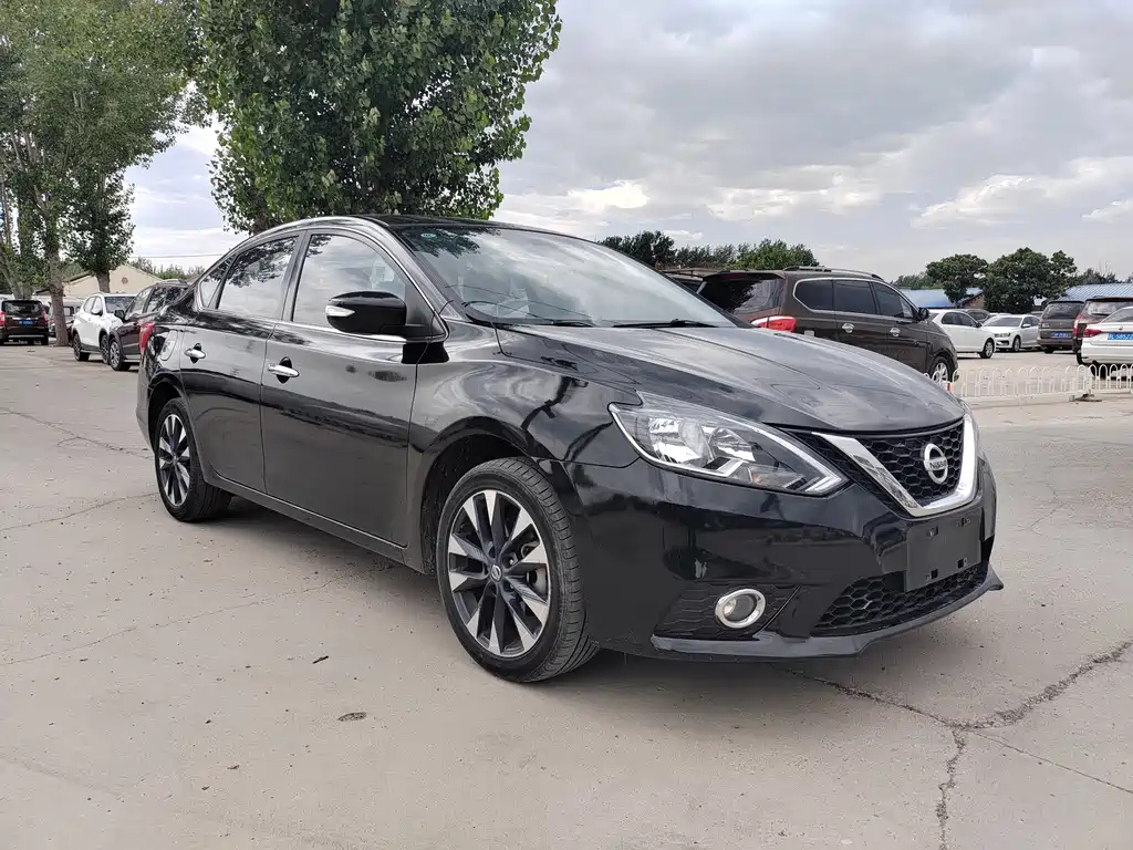 NISSAN SYLPHY 2018