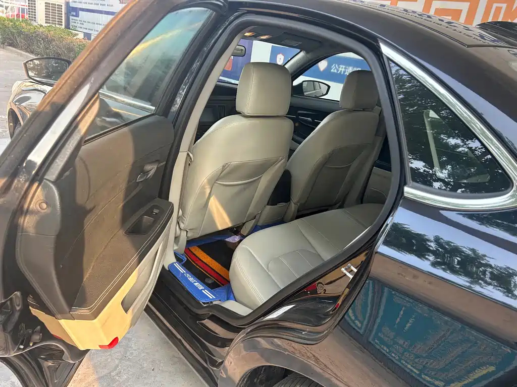 BAIC SENOVA D50 2015