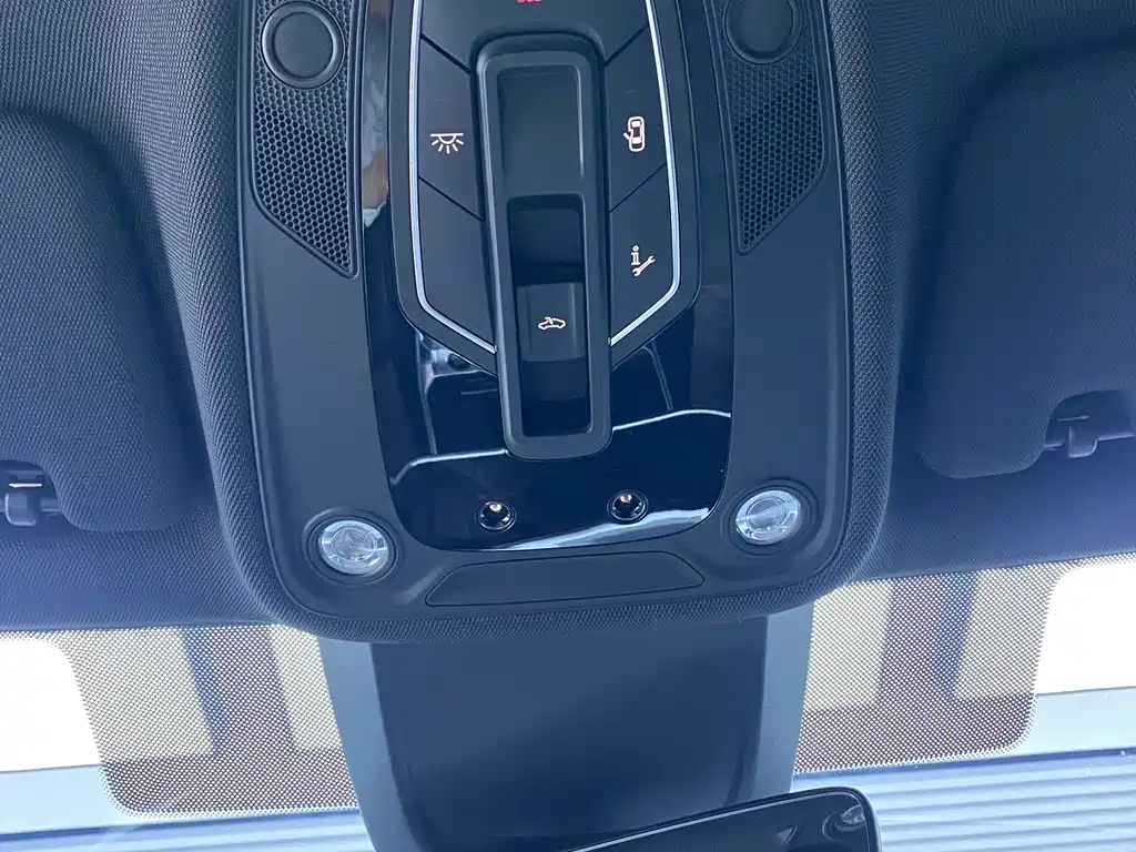 AUDI A6L 2023