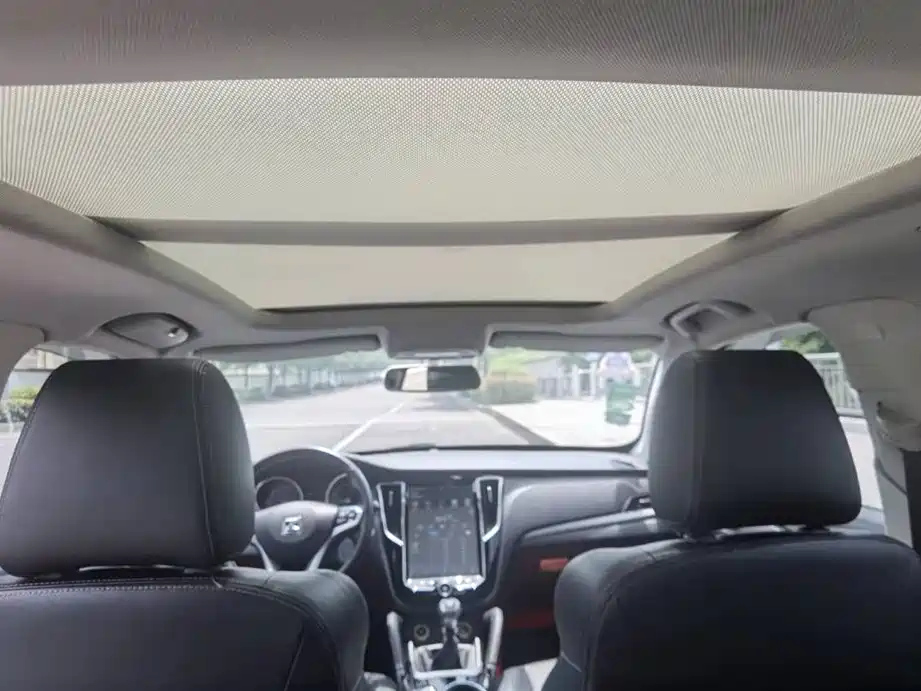 ZOTYE SR7 2016