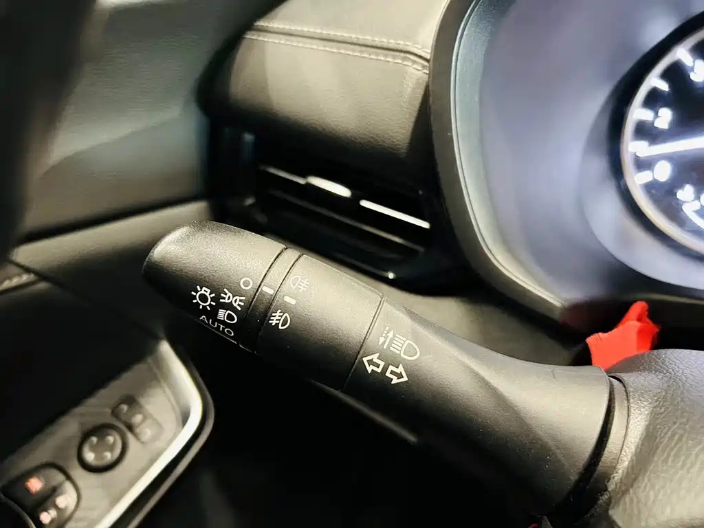 NISSAN SYLPHY 2020