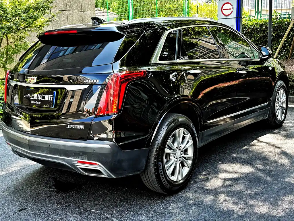 CADILLAC XT5 2020