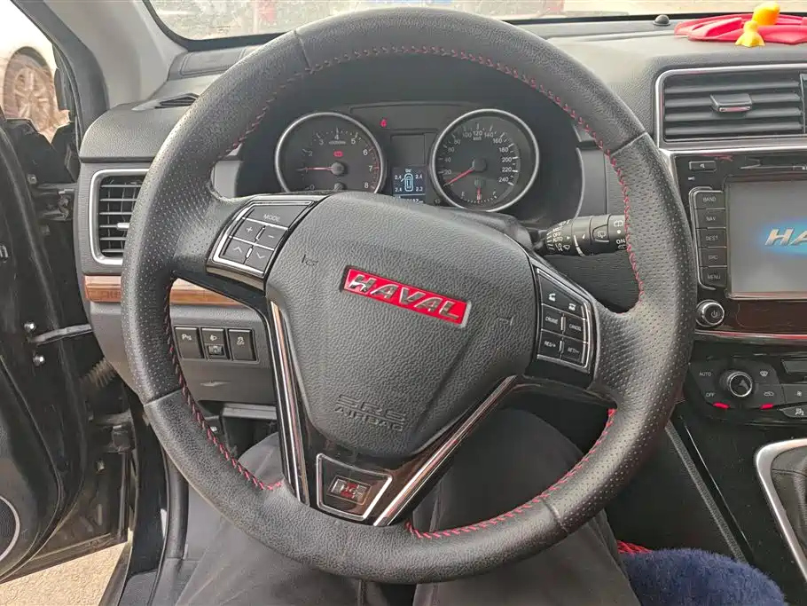 HAVAL H6 2015