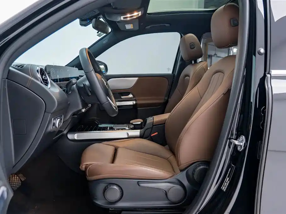 MERCEDES BENZ GLB 2022